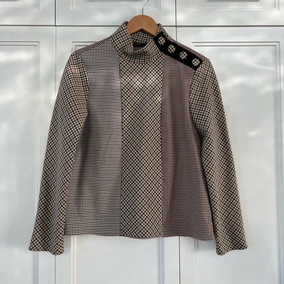 Zara military style jacket with asymmetric shoulder button closure - Picture 2 of 8